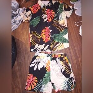 Tropical Leaf Print Men's Shorts